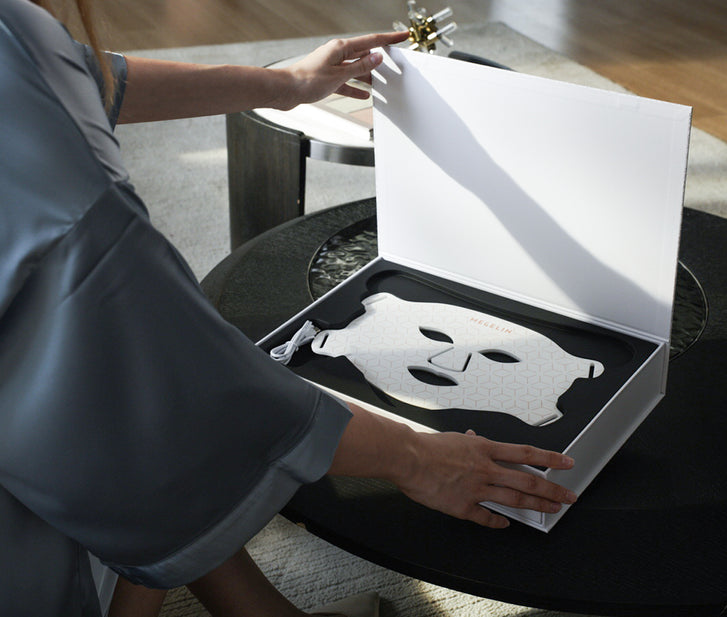 Máscara Facial de Luz LED - DermaLux™