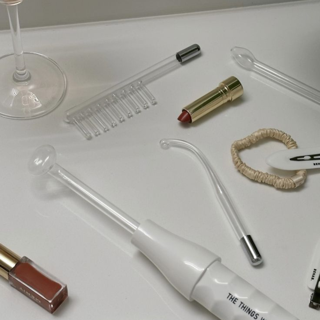 Aparelho de Eletroterapia Facial 4 em 1